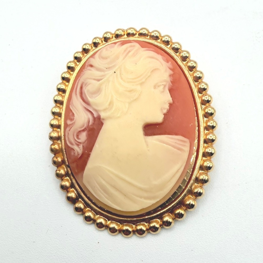 Cameo Brooch Women Gold Orange Cream Excellent Victorian Style Pin